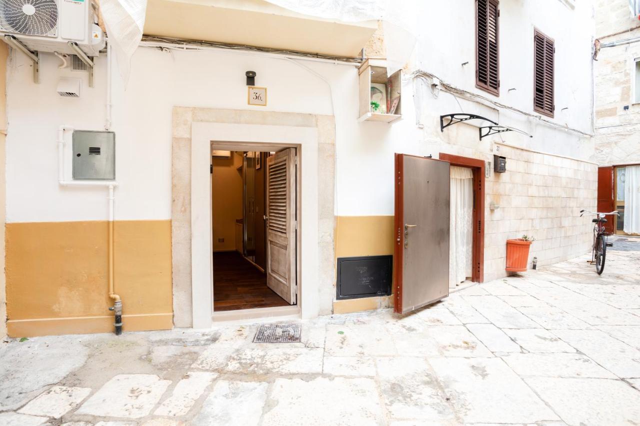 Tre36 - Smart & Design Room In The Old Center Bari Kültér fotó